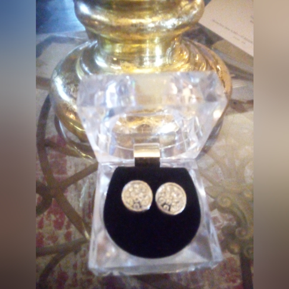 💥SETOF3 Faux Diamond Earrings NEW
